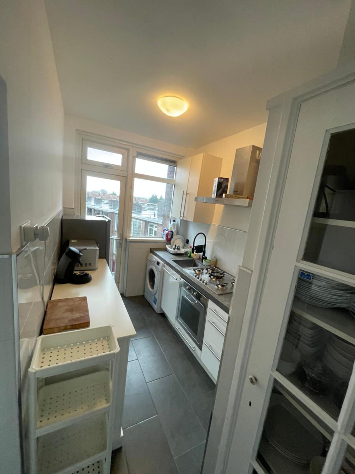 Sunny And Spacious Apartment Rotterdam Exteriör bild